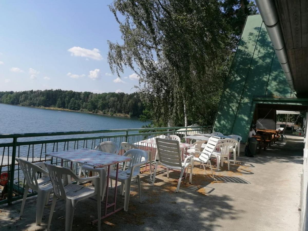 Hotel SK Delfín Jesenice Cheb Exterior foto